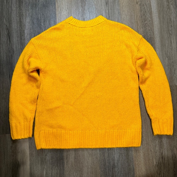 Victoria’s Secret PINK Boyfriend Sweater Gold Glow Color, Size S‎ - Picture 2 of 6